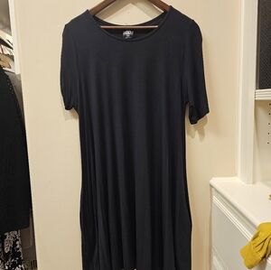 Agnes & Dora Black‎ Relaxed Tunic Dress